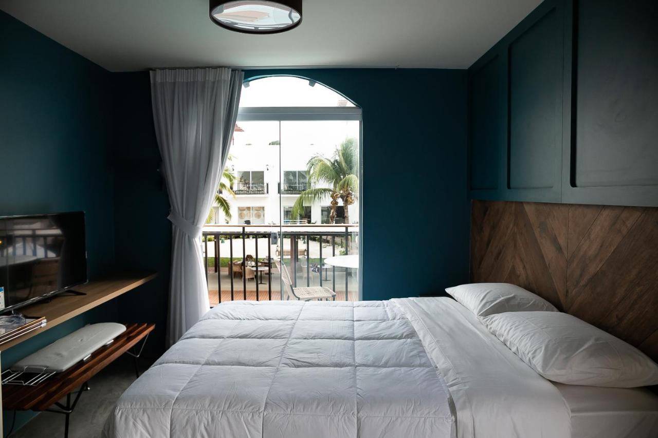 Quarto com Cama Queen-Size e Varanda
